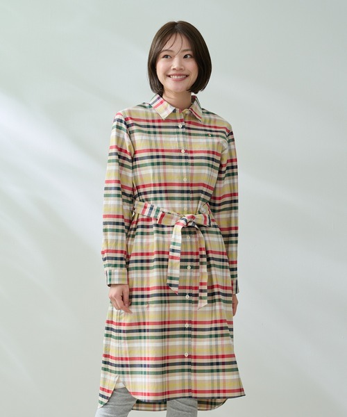 Arnold Palmer（アーノルドパーマー）の「パーマーチェック オックス シャツワンピース（シャツワンピース・レディース・ベージュ/ネイビー・S/L/M）」の2枚目の写真