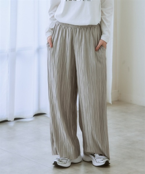 nissen(ニッセン)の「ウェーブラメタックパンツ(その他パンツ・レディース・グレー系/ベージュ系/ネイビー系・LL/3L/S/M/L)」の21枚目の写真