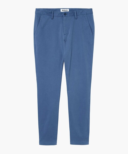 AIGLE(エーグル)の「スリムフィット オーガニックコットンテーパードチノパンツ(チノパンツ・メンズ・ブルー/ライトグリーン・38/42/40/44)」の2枚目の写真