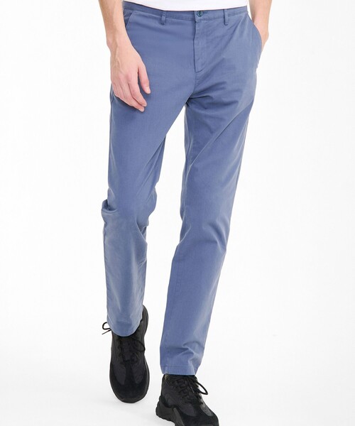 AIGLE(エーグル)の「スリムフィット オーガニックコットンテーパードチノパンツ(チノパンツ・メンズ・ブルー/ライトグリーン・38/42/40/44)」の4枚目の写真