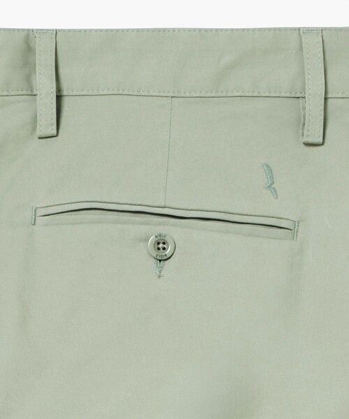 AIGLE(エーグル)の「スリムフィット オーガニックコットンテーパードチノパンツ(チノパンツ・メンズ・ブルー/ライトグリーン・38/42/40/44)」の21枚目の写真