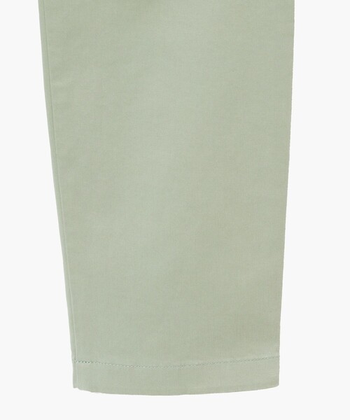 AIGLE(エーグル)の「スリムフィット オーガニックコットンテーパードチノパンツ(チノパンツ・メンズ・ブルー/ライトグリーン・38/42/40/44)」の22枚目の写真