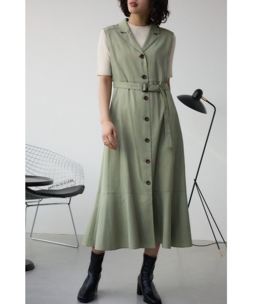 AZUL by moussy(アズールバイマウジー)の「【身長/骨格別着用画像あり】オープンカラージレワンピース 春服 秋服 夏服 ジレ ベスト ノースリーブ 体系カバー お尻が隠れる(ワンピース・レディース・ホワイト系その他/ライトカーキ/ブラック/ライトベージュ・SMALL/MEDIUM)」の1枚目の写真