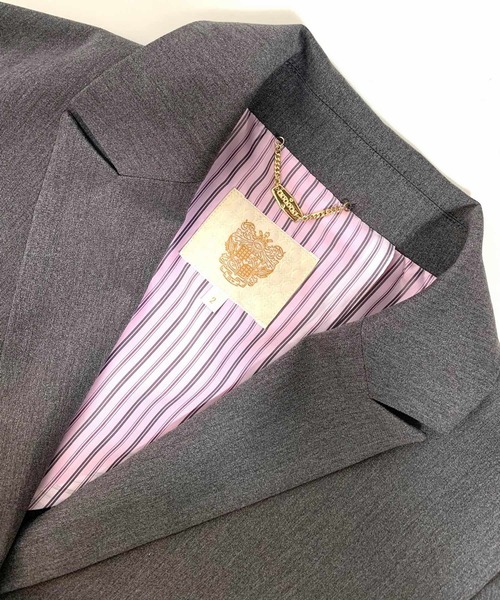 Q（キュー）の「TRストレッチピークドラペルジャケット（テーラードジャケット・レディース・チャコールグレー/グレイッシュベージュ・MEDIUM）」の7枚目の写真