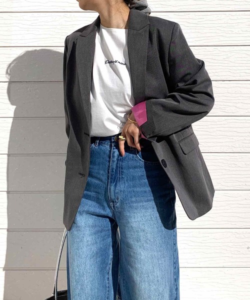 Q（キュー）の「TRストレッチピークドラペルジャケット（テーラードジャケット・レディース・チャコールグレー/グレイッシュベージュ・MEDIUM）」の17枚目の写真