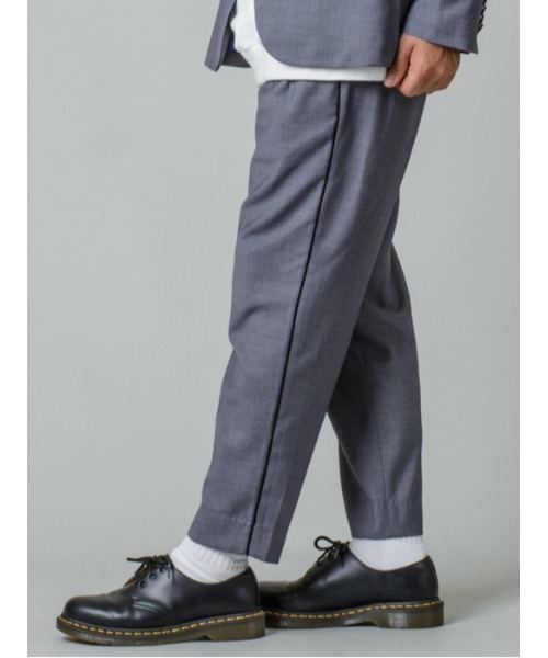 REGIEVO（レジエボ）の「ツータッククロップドパンツ（スラックス・メンズ・ブラック/ベージュ/グレー・SMALL/MEDIUM/LARGE/X-LARGE）」の3枚目の写真