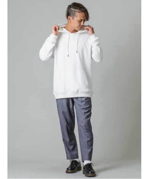 REGIEVO（レジエボ）の「ツータッククロップドパンツ（スラックス・メンズ・ブラック/ベージュ/グレー・SMALL/MEDIUM/LARGE/X-LARGE）」の9枚目の写真