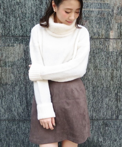 Chico(チコ)の「【who's who Chico】 スエードイージーボックススカート(スカート・レディース・キャメル/チャコールグレー/カーキ・FREE)」の2枚目の写真