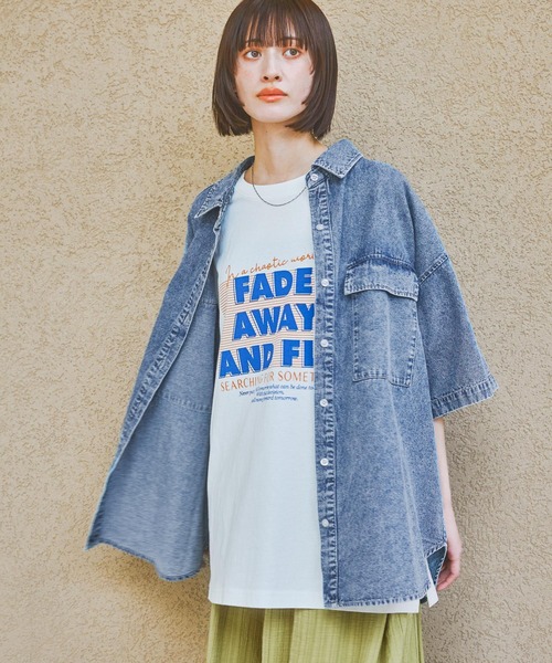 LAKOLE（ラコレ）の「ケミカルウォッシュシャツ半袖 / 321921（シャツ/ブラウス・レディース・ライトブルー/ブラック・FREE）」の6枚目の写真