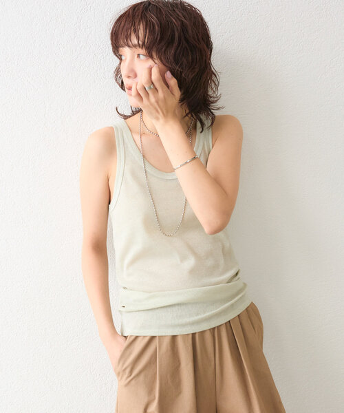 RIVE DROITE（リヴドロワ）の「【コーデのポイントに】ラメリブタンクトップ（タンクトップ・レディース・ブラック/グレー/ライトベージュ・FREE）」の8枚目の写真