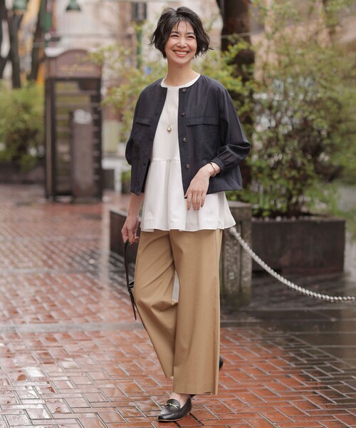 J.PRESS(ジェイプレス)の「【洗える】Sheer Vis リネン ノーカラー ブルゾン(ブルゾン・レディース・アイボリー系/ネイビー系/カーキ系・T13/T15)」の4枚目の写真