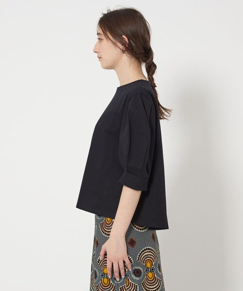 UNITED ARROWS(ユナイテッドアローズ)の「コクーンスリーブ Tシャツ(Tシャツ/カットソー・レディース・ネイビー/ホワイト/ブラック・FREE)」の13枚目の写真