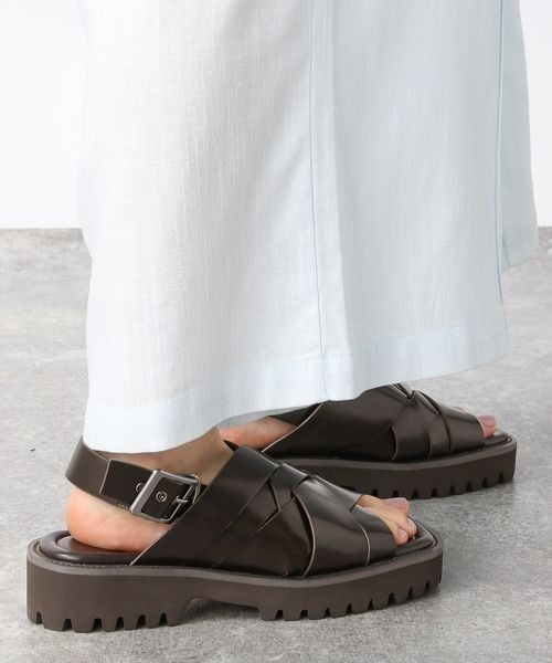 JEANASIS(ジーナシス)の「アンティークフェイクレザーサンダル/323167(サンダル・レディース・ブラック/ブラウン・MEDIUM/LARGE)」の11枚目の写真