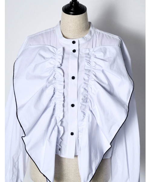 RUMCHE（ラムシェ）の「Raffle Blouse / ラッフルブラウス（シャツ/ブラウス・レディース・ホワイト・FREE）」の5枚目の写真