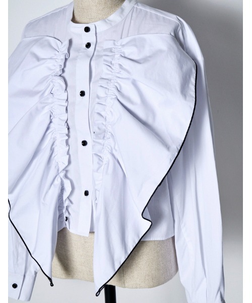 RUMCHE（ラムシェ）の「Raffle Blouse / ラッフルブラウス（シャツ/ブラウス・レディース・ホワイト・FREE）」の6枚目の写真