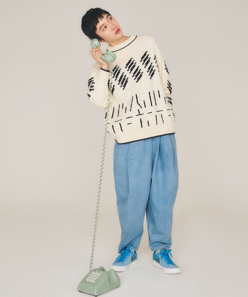 sneeuw（スニュウ）の「エレクトリックニットプルオーバー（ニット/セーター・レディース・アイボリー/グリーン・1/3）」の4枚目の写真