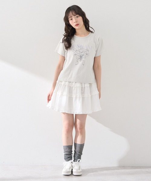 earth music&ecology（アースミュージックアンドエコロジー）の「アソートロマンティックグラフィックT（Tシャツ/カットソー・レディース・ダークグレー/ミント/オフホワイト・FREE）」の19枚目の写真