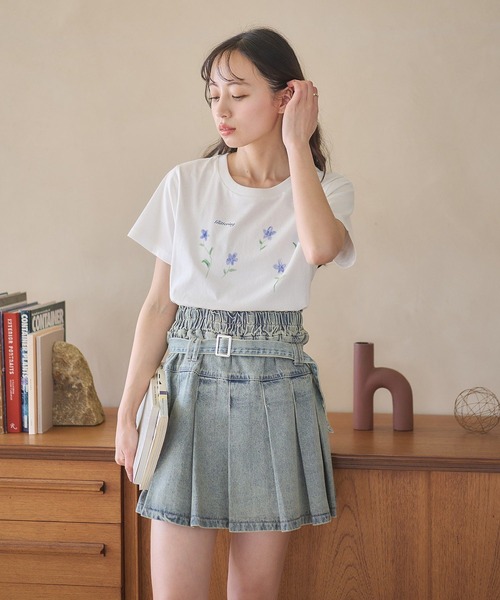 earth music&ecology（アースミュージックアンドエコロジー）の「アソートロマンティックグラフィックT（Tシャツ/カットソー・レディース・ダークグレー/ミント/オフホワイト・FREE）」の10枚目の写真