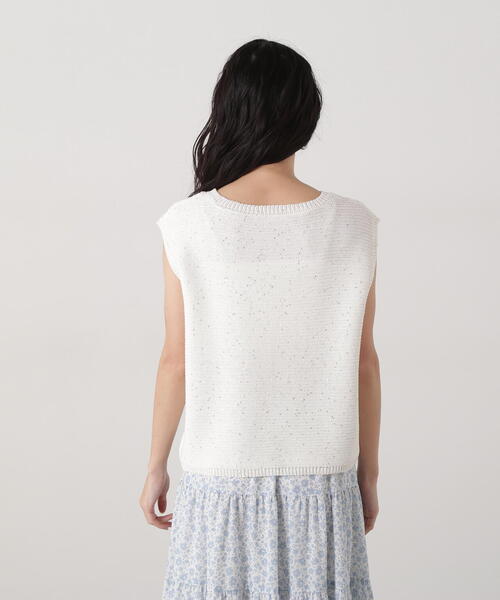 N.(N. Natural Beauty Basic)(エヌエヌナチュラルビューティーベーシック)の「スパンコールノースリーブニット(ニット/セーター・レディース・オフホワイト/ブラウン/ピンク・MEDIUM)」の5枚目の写真