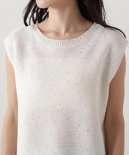 N.(N. Natural Beauty Basic)(エヌエヌナチュラルビューティーベーシック)の「スパンコールノースリーブニット(ニット/セーター・レディース・オフホワイト/ブラウン/ピンク・MEDIUM)」の6枚目の写真