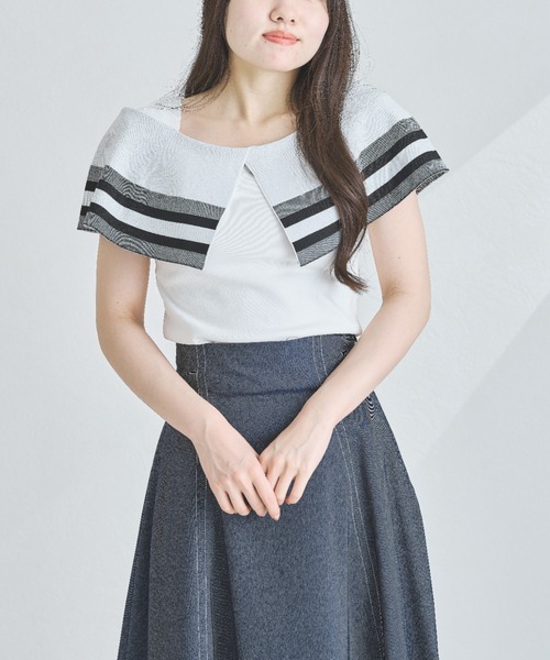 MISCH MASCH(ミッシュマッシュ)の「ボーダージャガード2wayケープニット(ニット/セーター・レディース・ホワイト/ベージュ/ブラック・フリ-)」の4枚目の写真