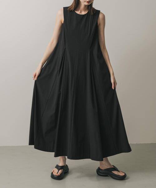 SENSE OF PLACE by URBAN RESEARCH（センスオブプレイスバイアーバンリサーチ）の「4WAYストレッチテントラインワンピース（ワンピース・レディース・ブラック/ベージュ/カーキ・ONE/S）」の2枚目の写真