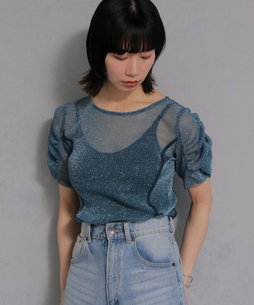 cheriella(シェリエラ)の「【cheriella】ソフトラメシアーパフスリーブトップス半袖 SOFT LAME SHEER PUFF SLEEVE SHORT TOPS(Tシャツ/カットソー・レディース・チャコールグレー/ブラック/アイボリー/ブルーグリーン・M)」の21枚目の写真