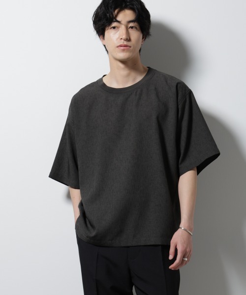 NANO universe（ナノユニバース）の「テックリネン布帛Tシャツ 半袖（Tシャツ/カットソー・メンズ・ブラウン/ホワイト/ネイビー/チャコール・XL/L/M/S）」の3枚目の写真