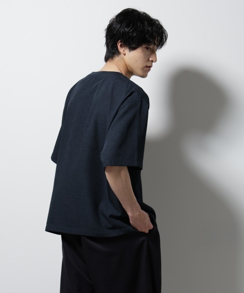 NANO universe（ナノユニバース）の「テックリネン布帛Tシャツ 半袖（Tシャツ/カットソー・メンズ・ブラウン/ホワイト/ネイビー/チャコール・XL/L/M/S）」の11枚目の写真