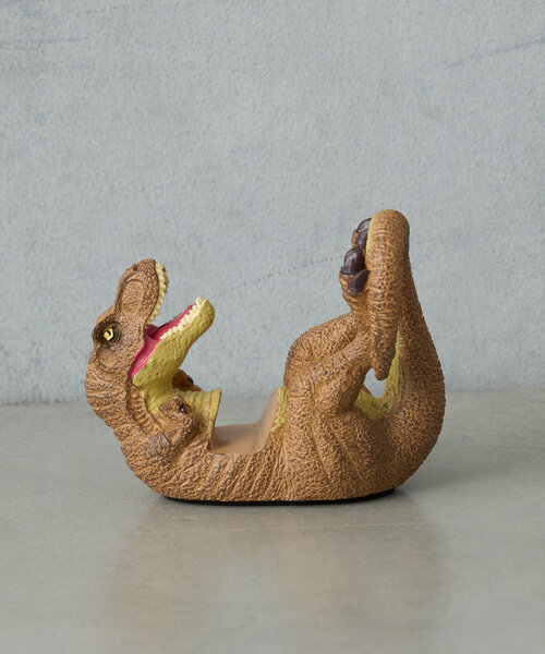 BIRTHDAY BAR（バースデイバー）の「スマホホルダー　ティラノサウルス（スマホグッズ・レディース・オレンジ・0）」の4枚目の写真