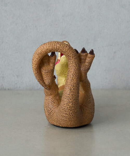 BIRTHDAY BAR（バースデイバー）の「スマホホルダー　ティラノサウルス（スマホグッズ・レディース・オレンジ・0）」の5枚目の写真