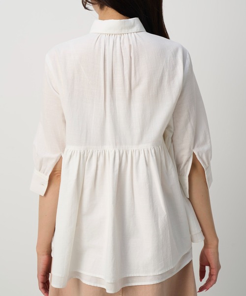 NAUL（ナウル）の「コットンシアーウエストギャザーブラウス　/　ブラウス　ウォッシャブル　コットン　シャツ　ナチュラル　無地　トップス　綿　七分丈　五分丈　春服　夏服　きれいめ　カジュアル　オフィス　ホワイト　オフ　オレンジ　マーマレード　白　橙（シャツ/ブラウス・レディース・オレンジ/オフホワイト・FREE）」の7枚目の写真