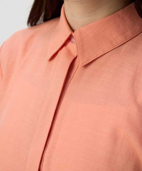 NAUL（ナウル）の「コットンシアーウエストギャザーブラウス　/　ブラウス　ウォッシャブル　コットン　シャツ　ナチュラル　無地　トップス　綿　七分丈　五分丈　春服　夏服　きれいめ　カジュアル　オフィス　ホワイト　オフ　オレンジ　マーマレード　白　橙（シャツ/ブラウス・レディース・オレンジ/オフホワイト・FREE）」の11枚目の写真