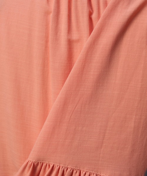 NAUL（ナウル）の「コットンシアーウエストギャザーブラウス　/　ブラウス　ウォッシャブル　コットン　シャツ　ナチュラル　無地　トップス　綿　七分丈　五分丈　春服　夏服　きれいめ　カジュアル　オフィス　ホワイト　オフ　オレンジ　マーマレード　白　橙（シャツ/ブラウス・レディース・オレンジ/オフホワイト・FREE）」の13枚目の写真