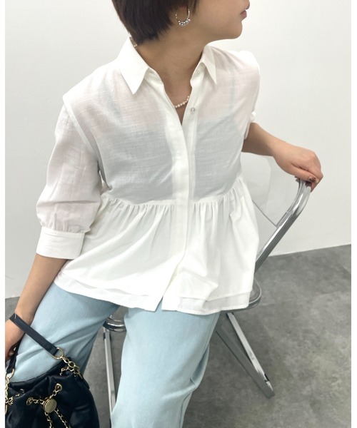 NAUL（ナウル）の「コットンシアーウエストギャザーブラウス　/　ブラウス　ウォッシャブル　コットン　シャツ　ナチュラル　無地　トップス　綿　七分丈　五分丈　春服　夏服　きれいめ　カジュアル　オフィス　ホワイト　オフ　オレンジ　マーマレード　白　橙（シャツ/ブラウス・レディース・オレンジ/オフホワイト・FREE）」の5枚目の写真