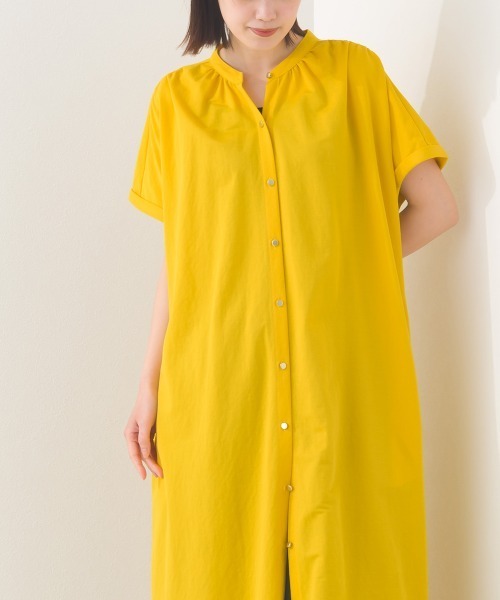 OMNES（オムネス）の「接触冷感前開きシャツワンピース（シャツワンピース・レディース・ブラック/オフホワイト/グレー/ダークグリーン/ネイビー/イエロー・FREE）」の8枚目の写真