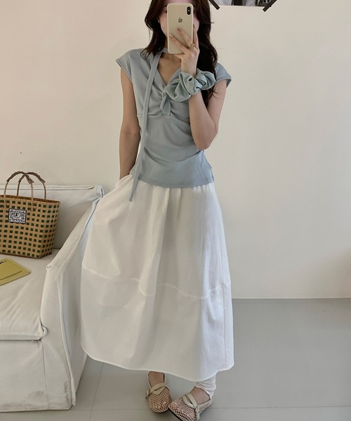 Lace Ladies(レースレディース)の「フロント ツイスト Vネック チョーカー付き カットソー(Tシャツ/カットソー・レディース・ブルー/グレー/ブラック/ホワイト・FREE)」の10枚目の写真