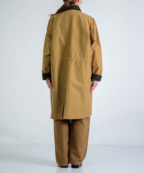 D.M.G.（ドミンゴ）の「[D.M.G / ディーエムジー] 64クロス オーバーシティコート（ステンカラーコート・レディース・ベージュ/ブラック・2）」の12枚目の写真