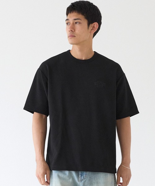 coca(coca)(コカ)の「エンボスワンポイント刺繍Tシャツ(Tシャツ/カットソー・メンズ・ブラック/ライトグレー・XL/M/L)」の2枚目の写真