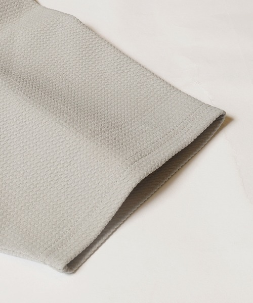 coca(coca)(コカ)の「エンボスワンポイント刺繍Tシャツ(Tシャツ/カットソー・メンズ・ブラック/ライトグレー・XL/M/L)」の15枚目の写真