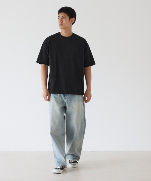 coca(coca)(コカ)の「エンボスワンポイント刺繍Tシャツ(Tシャツ/カットソー・メンズ・ブラック/ライトグレー・XL/M/L)」の9枚目の写真