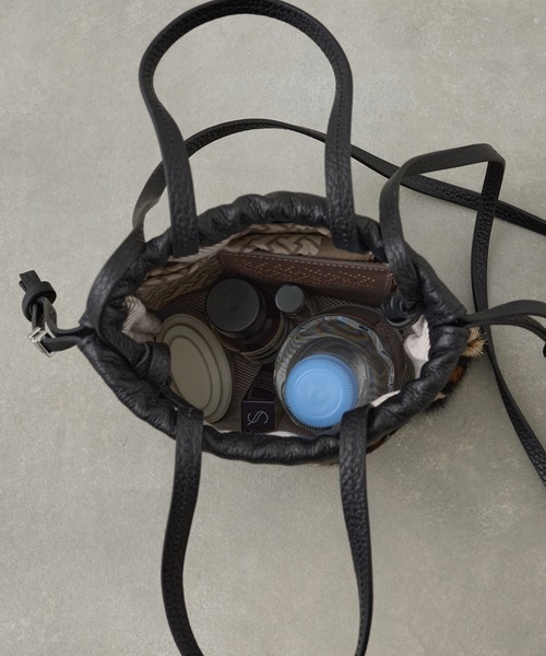 IACUCCI（イアクッチ）の「グラネッロ 2WAYTOTE CAVALLINO/CERVO（ショルダーバッグ・レディース・レオパード・FREE）」の11枚目の写真