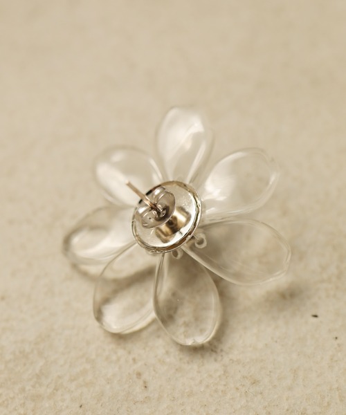 Crisp（クリスプ）の「クリアフラワーピアス（ピアス（両耳用）・レディース・クリア・FREE）」の3枚目の写真