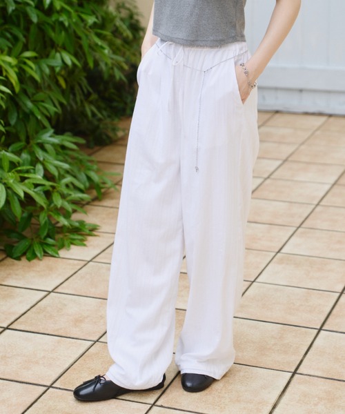 GIUNON（ジウノン）の「back frill drawstring pants / バックフリルドロストパンツ（その他パンツ・レディース・ホワイト/ブラック/グレー/ブルーグレー・0/1）」の2枚目の写真