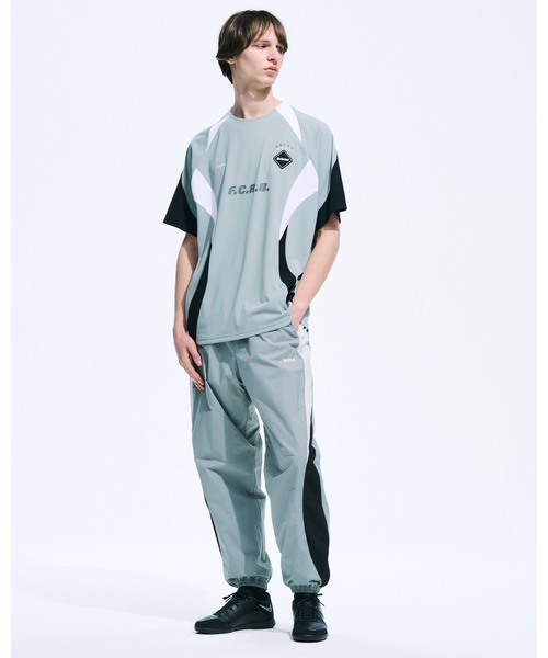 F.C.Real Bristol(エフシーレアルブリストル)の「S/S GAME SHIRT(Tシャツ/カットソー・メンズ・オフホワイト/セージグリーン/ブラック・X-LARGE/LARGE/MEDIUM/SMALL/XX-LARGE)」の4枚目の写真