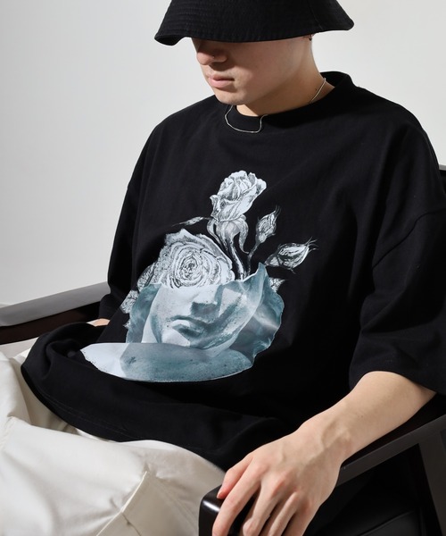 __gram.(スペースグラム)の「刺繍&プリントデザインコットンTシャツ(Tシャツ/カットソー・メンズ・ホワイト系その他3/ブラック系その他4/ブラック系その他6/ホワイト系その他4/ブラック系その他5/ブラック系その他2/ホワイト系その他5/ホワイト系その他6/ホワイト系その他/ブラック系その他/ブラック/ホワイト/ブラック系その他3/ホワイト系その他2/グレー系その他/グレー系その他2・M/L)」の11枚目の写真