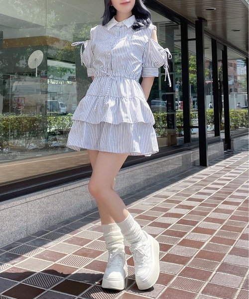 abc une face(アーベーセーアンフェイス)の「ティアードシャツワンピース(ワンピース・レディース・ブラック系その他/ブルー系その他/ブラック系その他2/ネイビー・FREE)」の12枚目の写真