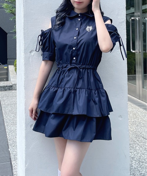 abc une face(アーベーセーアンフェイス)の「ティアードシャツワンピース(ワンピース・レディース・ブラック系その他/ブルー系その他/ブラック系その他2/ネイビー・FREE)」の22枚目の写真