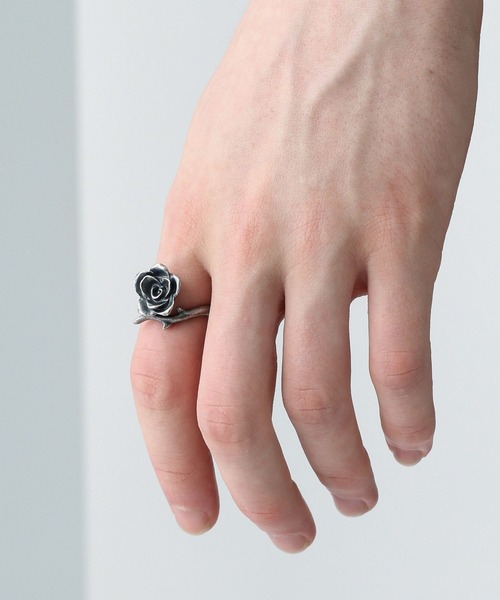 HARE(ハレ)の「【MADE IN JAPAN】GRACE ROSE RING(HARE)(リング・メンズ・シルバー・FREE)」の2枚目の写真