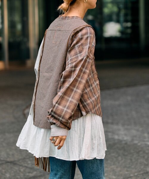 etsinta（エシンタ）の「etsintaリメイクオーバーシャツ（シャツ/ブラウス・レディース・ネイビー/ブラウン/ピンク・ONE SIZE）」の8枚目の写真